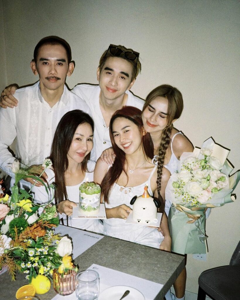 Christinna Kuan Parents and Siblings Image